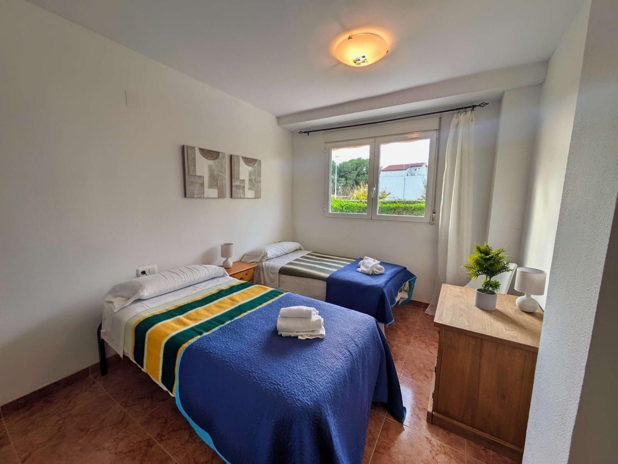 Planta Baja En Primera Linea - Roquer Marti Apartment *